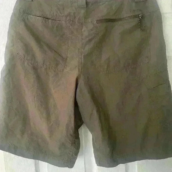 Men’s Columbia Espresso Color Shorts - Size 34 - A5 - Picture 3 of 4